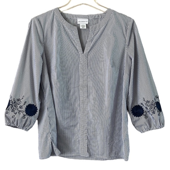 Liz Claiborne Tops - Liz Claiborne pull over embroidered sleeves size small blue white stripes size S